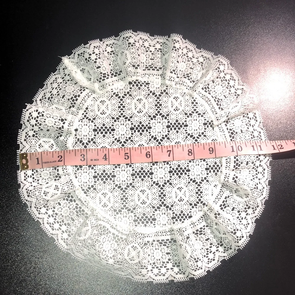 NEW LISTING! Vintage Lace Doilies Set